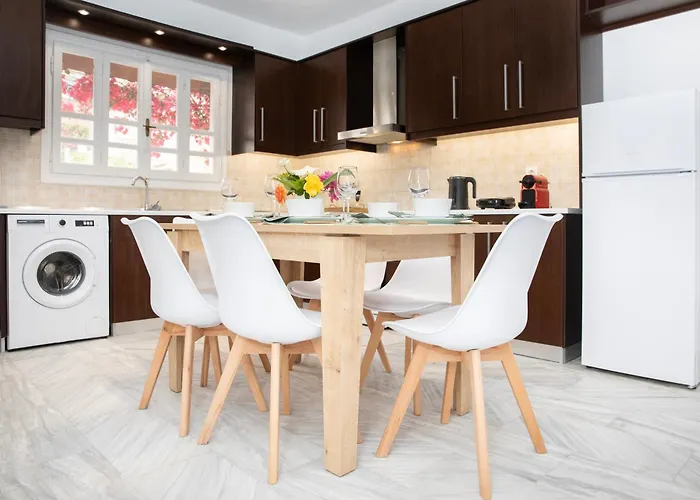 Chrisari House Zipárion