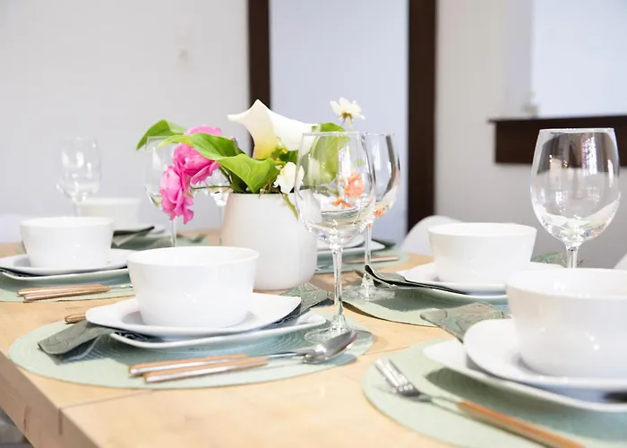 Chrisari House بيت للعطل